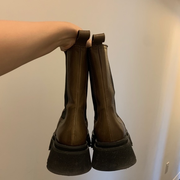 Zara leather boots size 37 - Picture 2 of 2